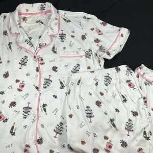 Women's White Party Print Short Pajama Set with Pink Trim